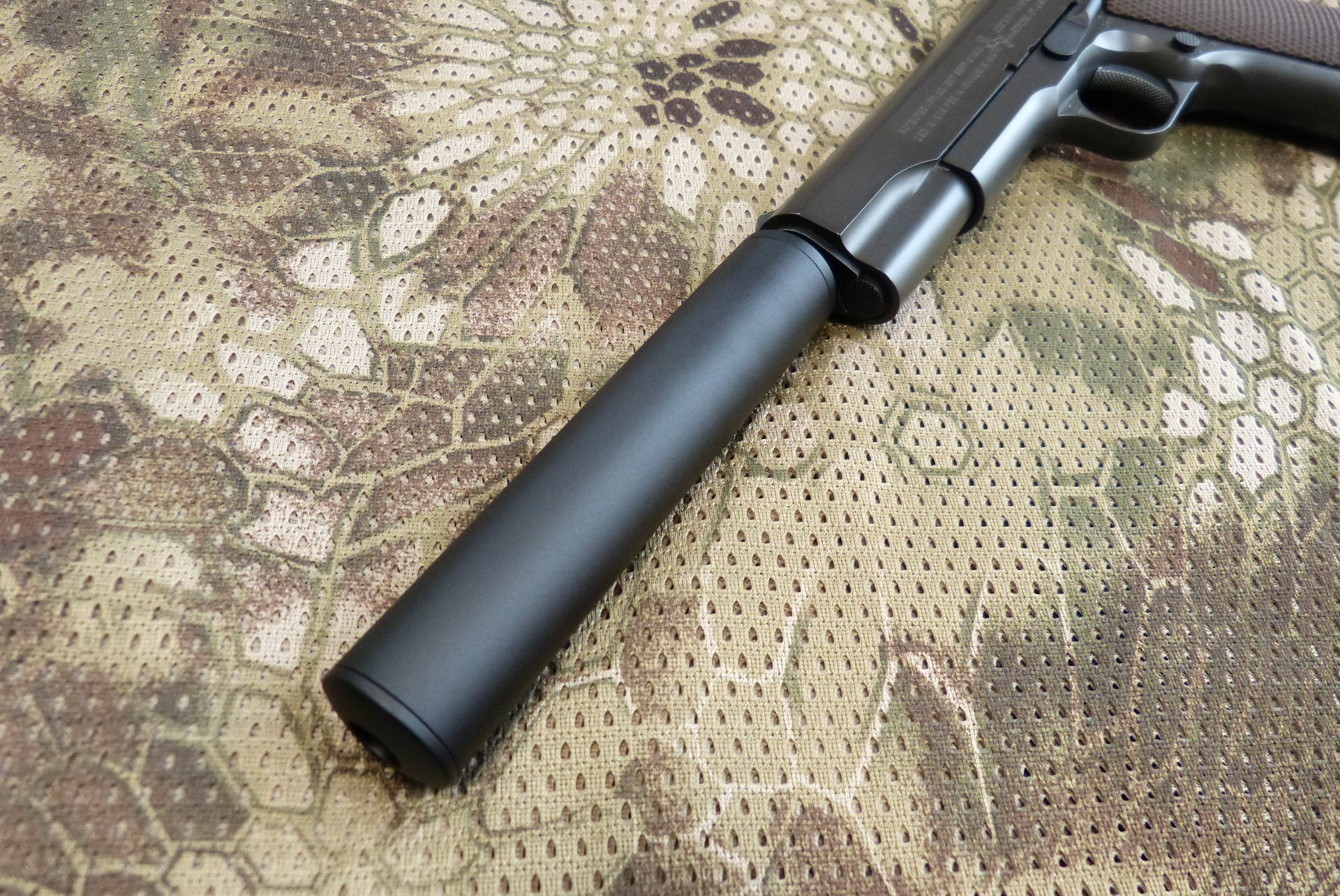 マッドブル GEMTECHサプレッサー レビュー: まる吉のトイガン基地