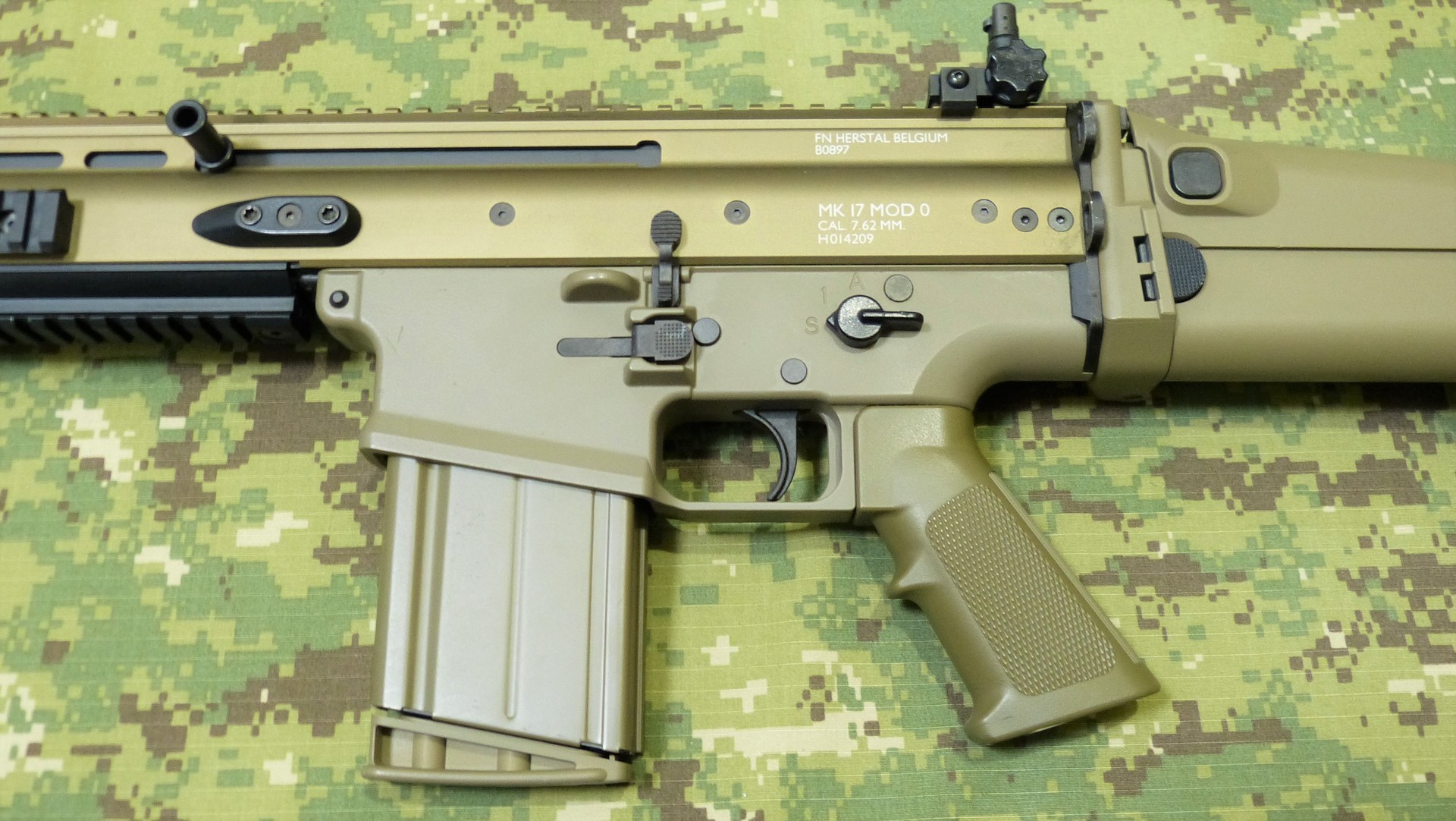 東京マルイ SCAR-H 次世代電動ガンの使用感レビュー: まる吉のトイガン駐屯地