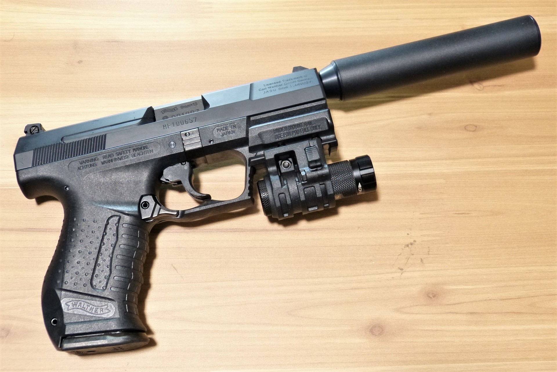 東京マルイ　Glock17 Gen4 マルゼンP99FSスペシャルフォース