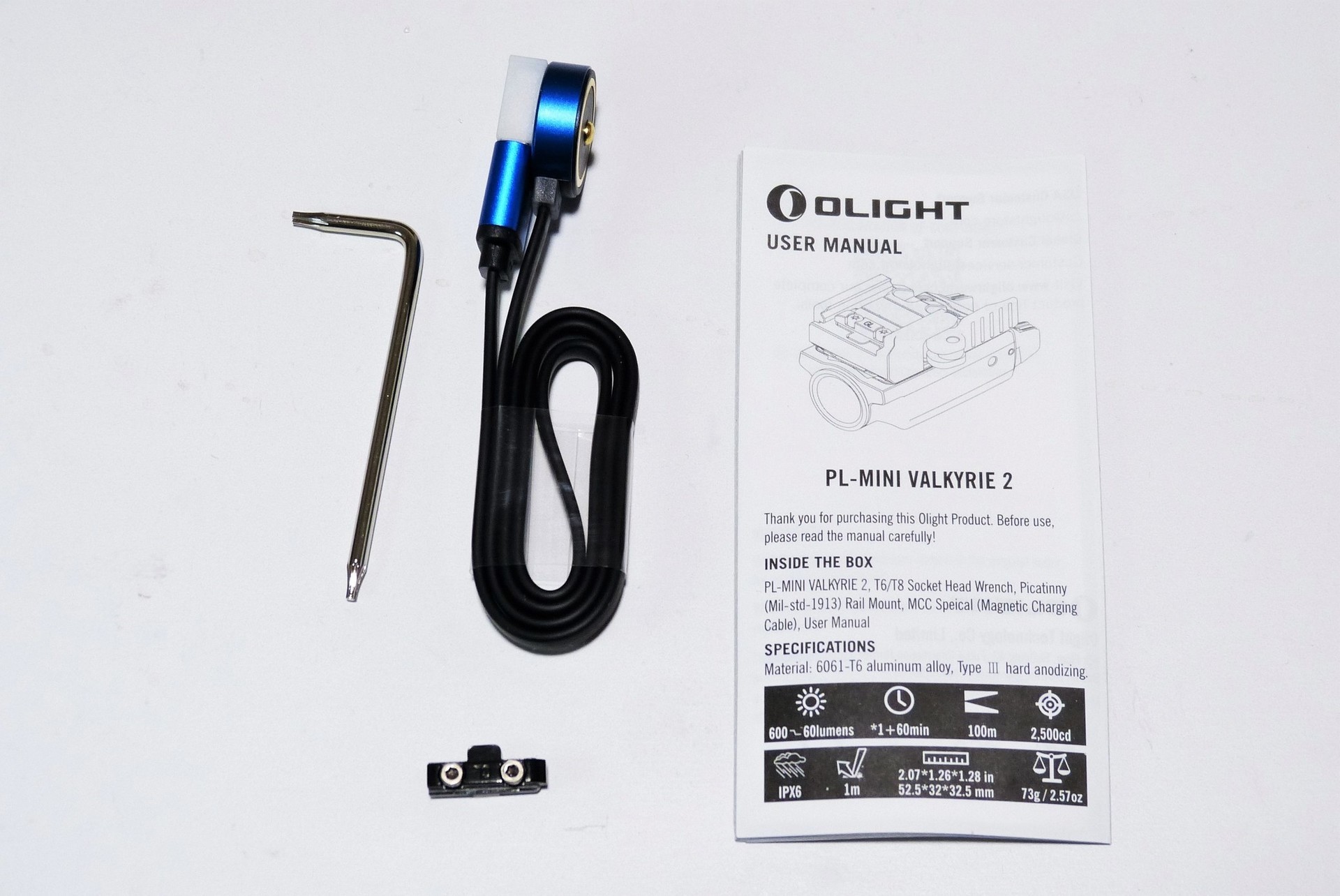 OLIGHT オーライト PL-MINI ブラック 600ルーメン タン色 フラッシュライト XP-L-HD-CW 懐中電灯 タクティカル 充電式  小型 ライト VALKYRIE ウェポンライト ハンディライト 2