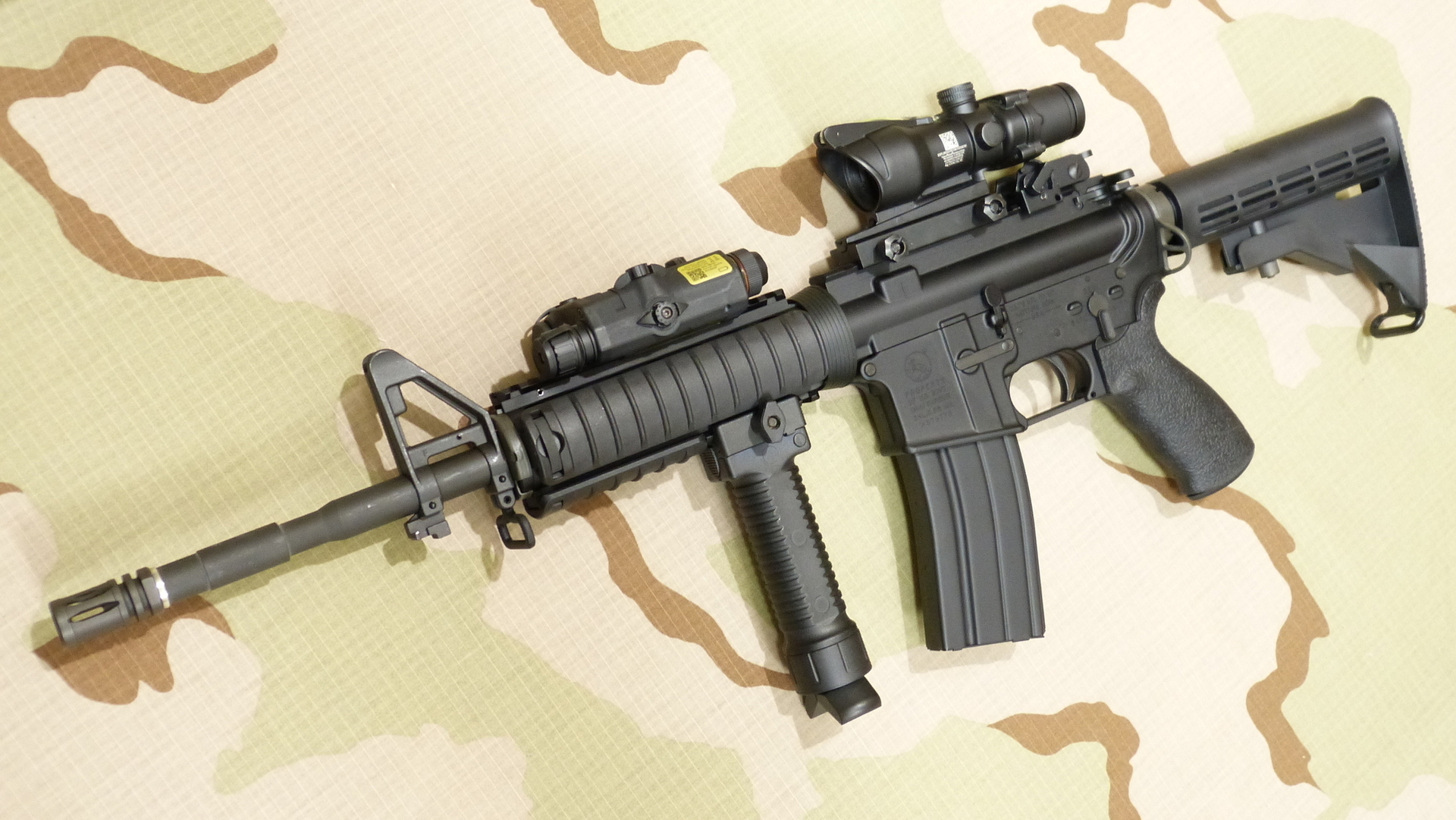 VFC Colt SOPMOD M4A1 DX 2015 Ver. ガスブローバックライフルのレビュー: まる吉のトイガン駐屯地