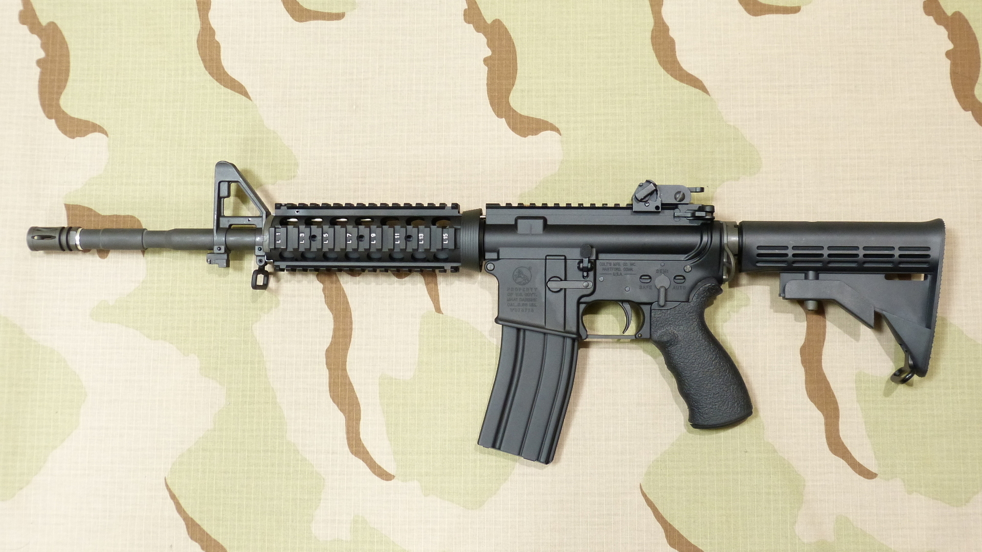 VFC Colt SOPMOD M4A1 DX 2015 Ver. ガスブローバックライフルのレビュー: まる吉のトイガン駐屯地