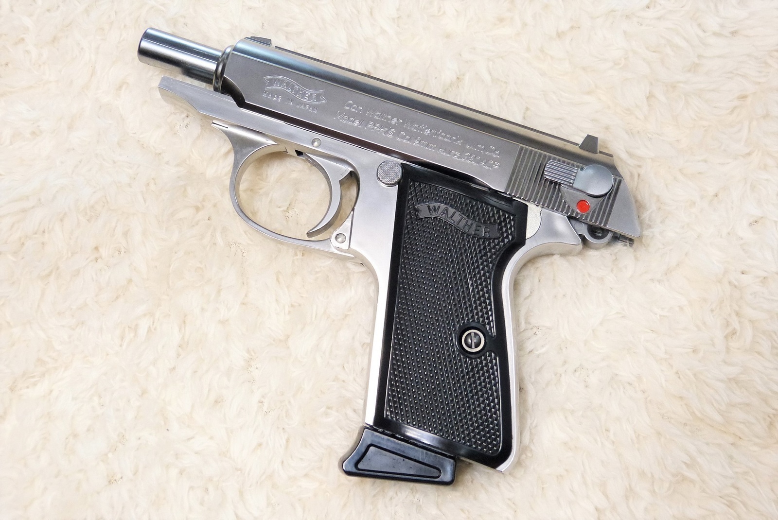 マルゼン ワルサーPPK/S ステンレス ブローバック ガスガンを マルゼン ワルサーPPK/S ステンレス ブローバック ガスガンを