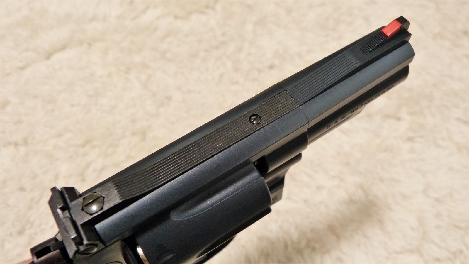 東京マルイ S&W M19 2.5インチ ガスガンをレビュー: まる吉の