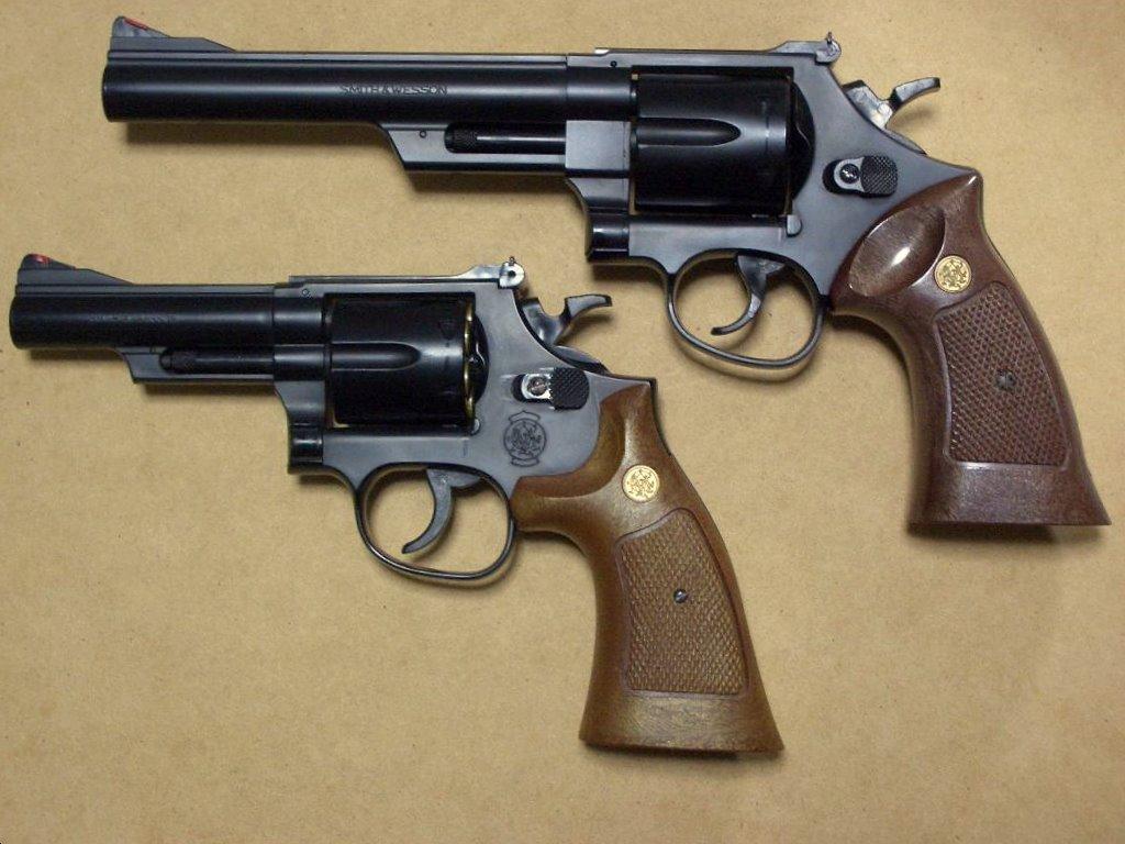 クラウンモデル S&W M29 6インチ 10禁エアーリボルバーの クラウンモデル S&W M29 6インチ 10禁エアーリボルバーの