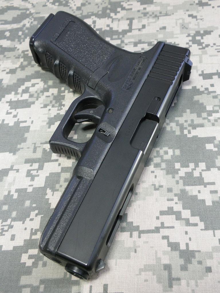 東京マルイ GLOCK 18C 電動ハンドガンのレビュー: まる吉の