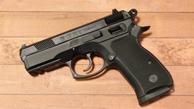 SIIS CZ75D コンパクト ガスガンのレビューと評価: まる吉の